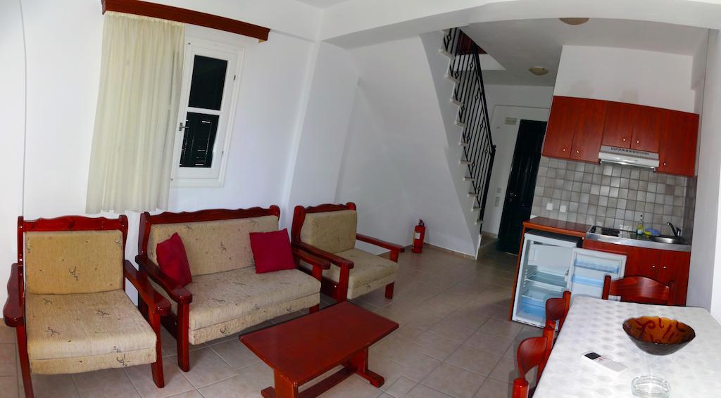 Iriana Village Inn Stavros  Room photo