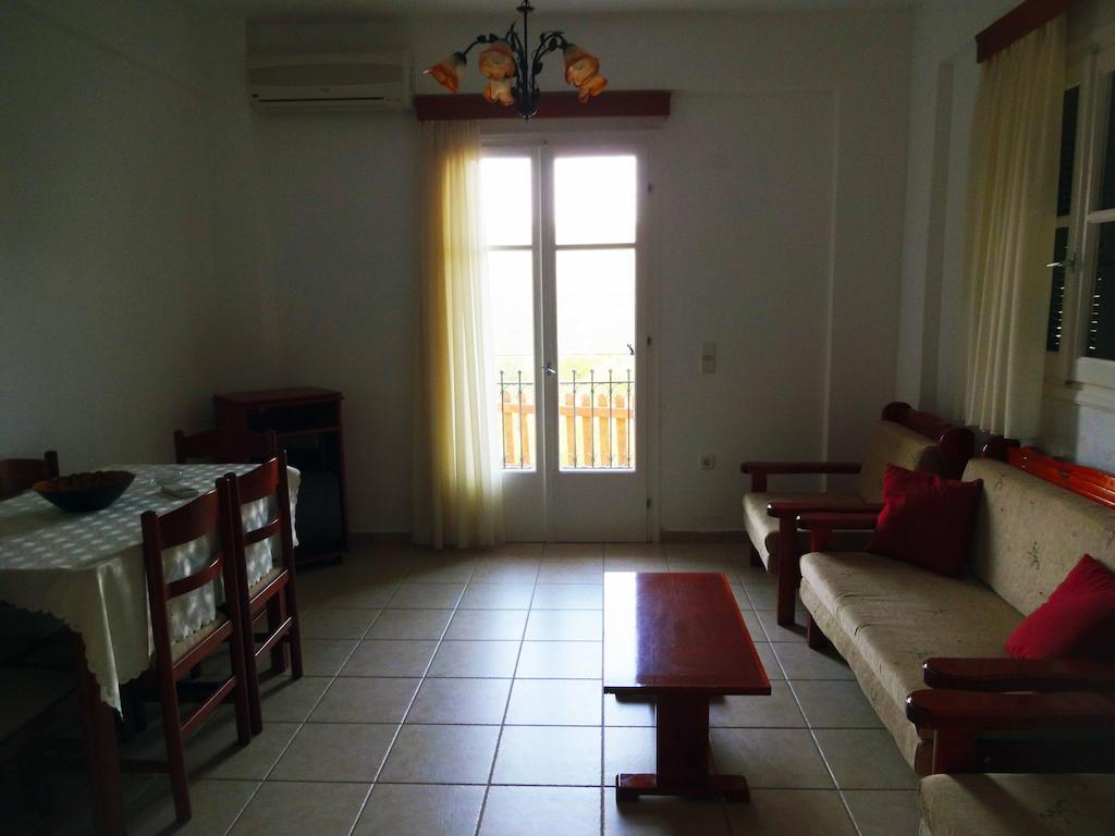 Iriana Village Inn Stavros  Room photo