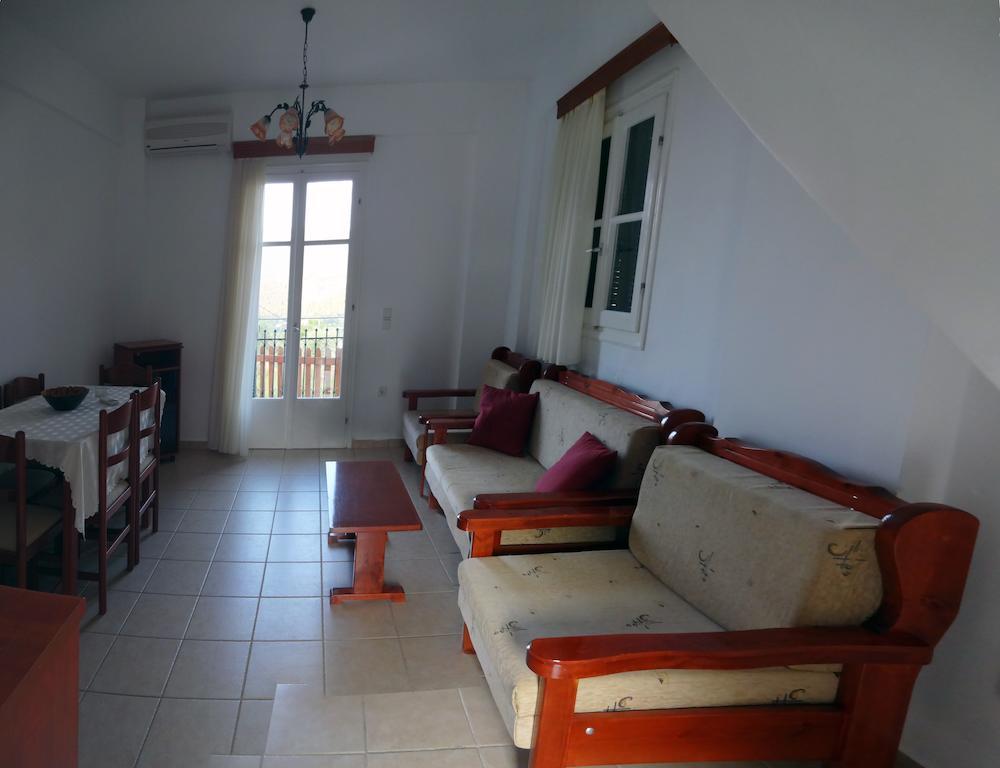Iriana Village Inn Stavros  Room photo